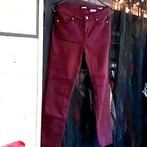 Dark plum mid rise skinny jeans!